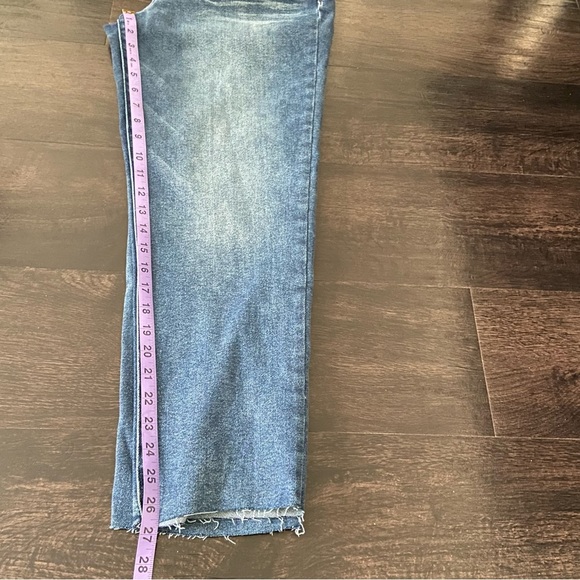 DEMOCRACY AB Technology High Rise Raw hems Women's Jeans-Sizes 8 & 10 - Picture 11 of 11